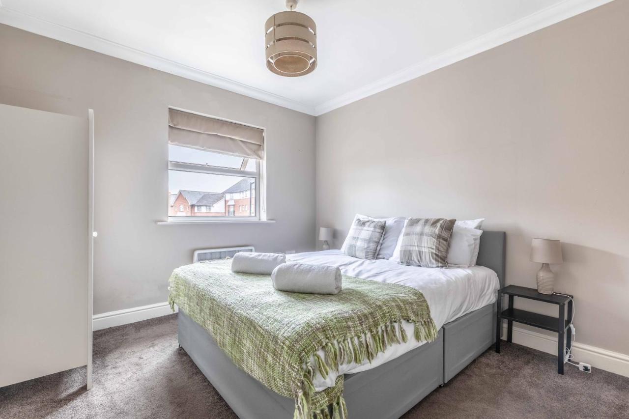 Cosy Central Windsor Apartment & Free Parking! エクステリア 写真