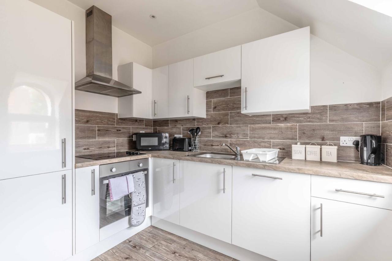 Cosy Central Windsor Apartment & Free Parking! エクステリア 写真